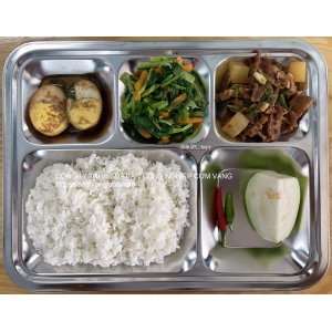 Phần ăn CN giá 23.000 ở Biên Hòa