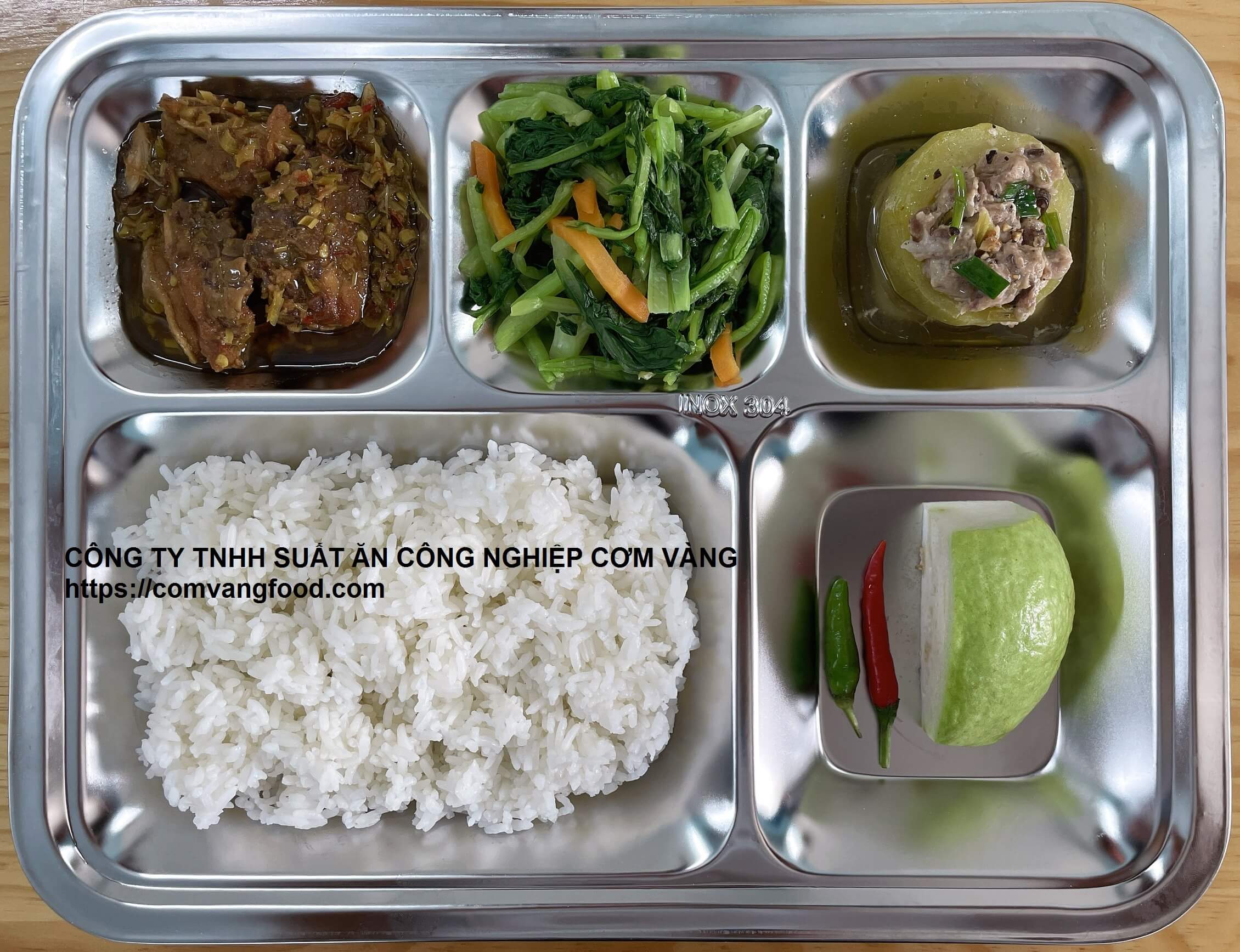 Suất ăn CN giá 23.000 ở Đồng Nai